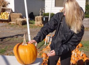 m-picks-her-pumpkin