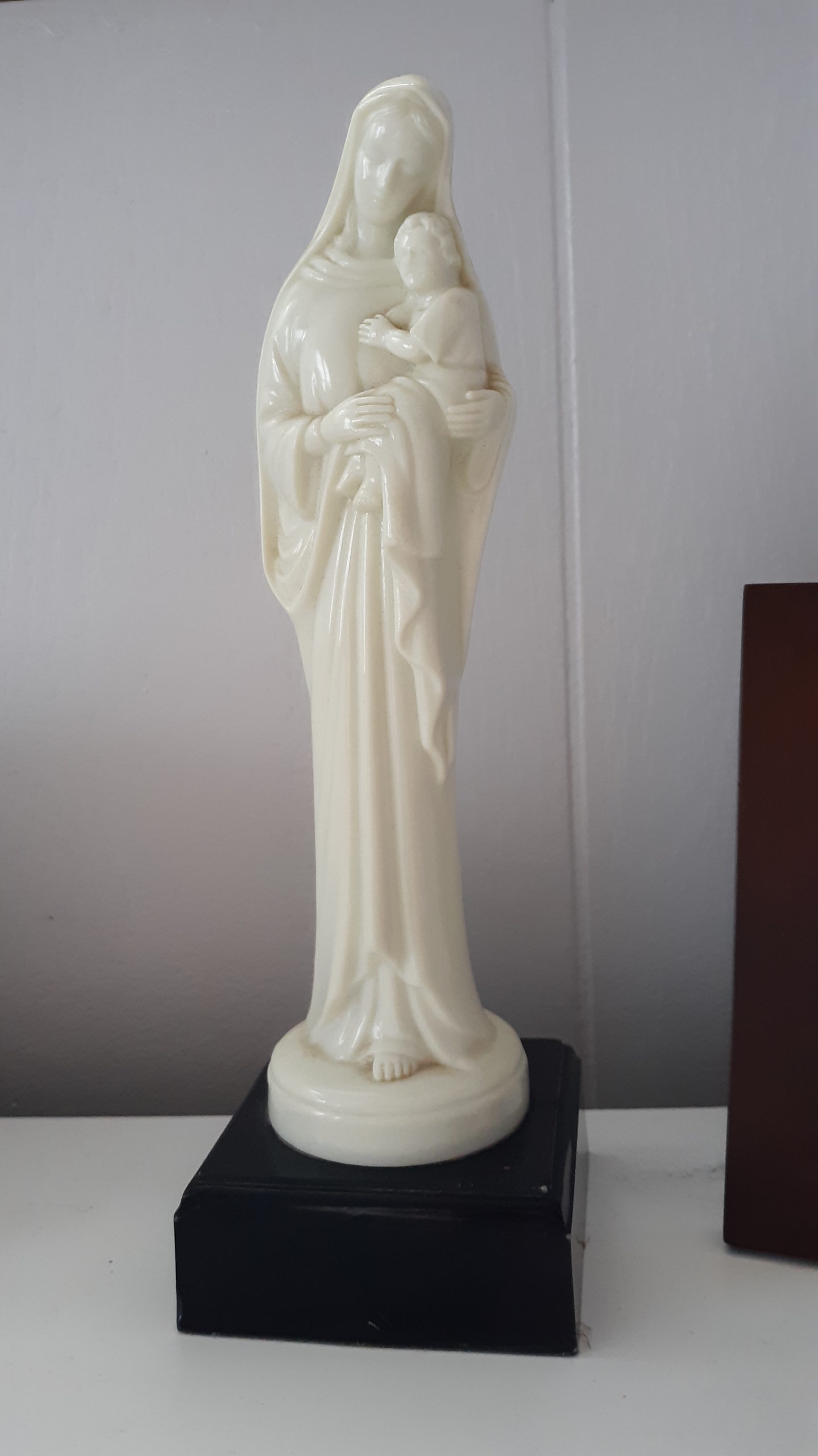 plastic virgin mary statue